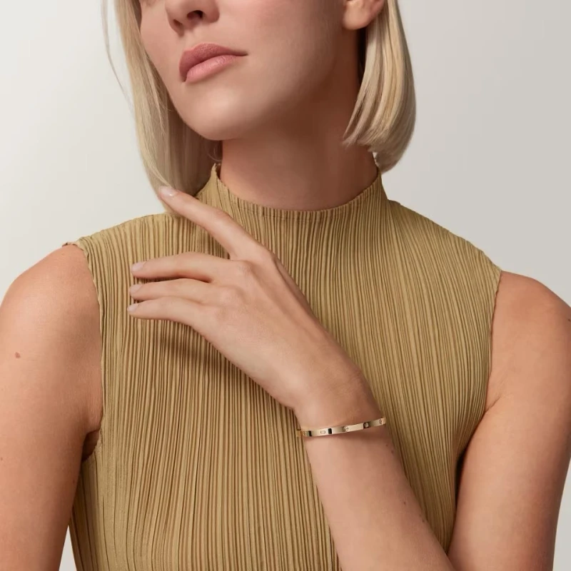 Cartier LOVE BRACELET, SMALL MODEL, YELLOW GOLD (SIZE 16) B6079116 2