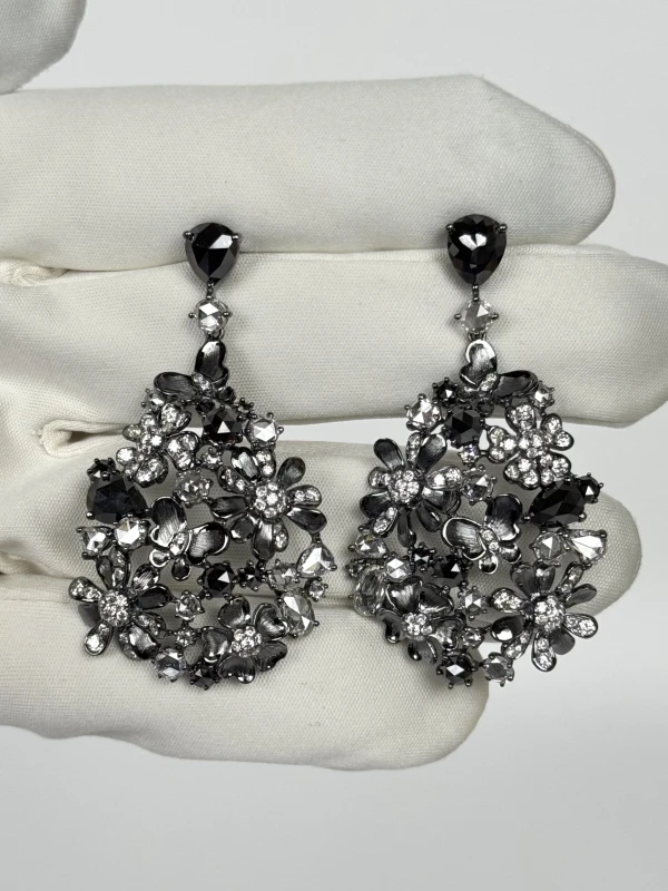 Jacob & Co FLORAL DIAMOND EARRINGS 09262013 4