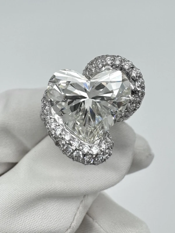 Earrings without a brand HEART DIAMOND 10.17 CT I/VS2 RING (GIA) NN10.17 2