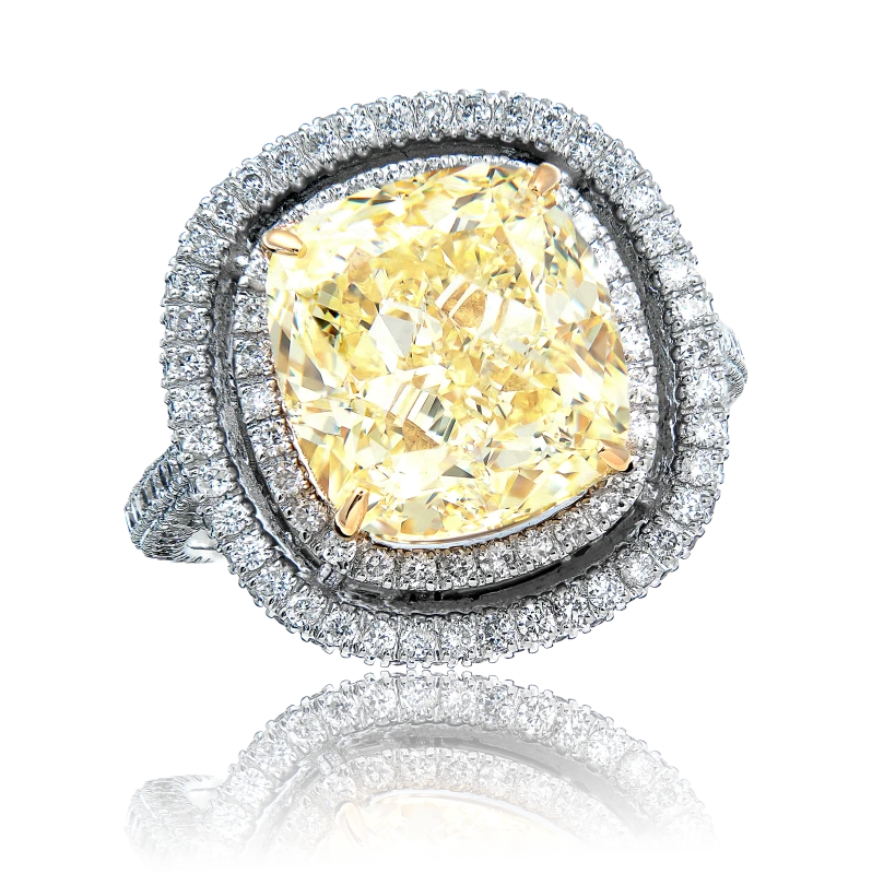 Earrings without a brand CUSHION DIAMOND 8.01 CT FANCY YELLOW/VS2 RING (GIA) 218844 1