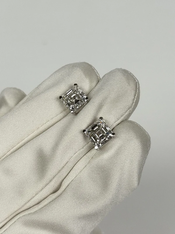 СЕРЬГИ NO NAME DIAMOND EARRINGS 3.02-3.08 CT F-G/VS1 (GIA) 3,02-3,08 CT ASHER 3