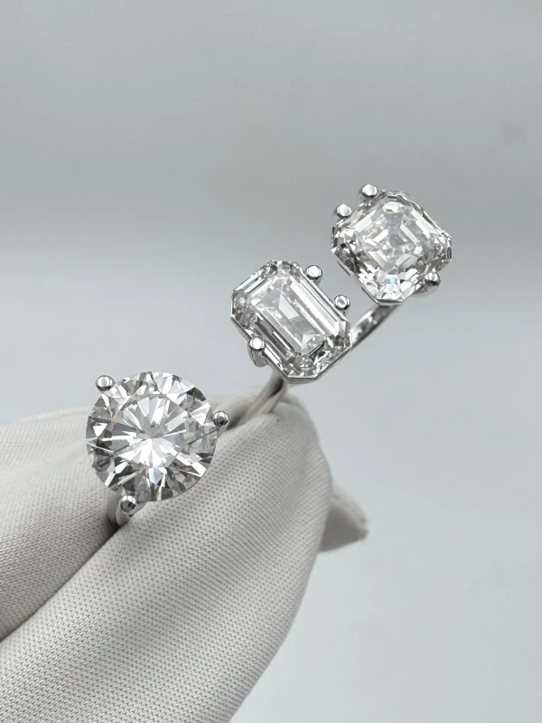 СЕРЬГИ NO NAME DIAMOND RING ROUND DIAMOND 3.05 CT- EMERALD DIAMOND 3.00 CT- ASHER DIAMOND 3.26 CT (SIZE 53) NN DIAMOND RING 3.05-3.00-3.26 CT 5