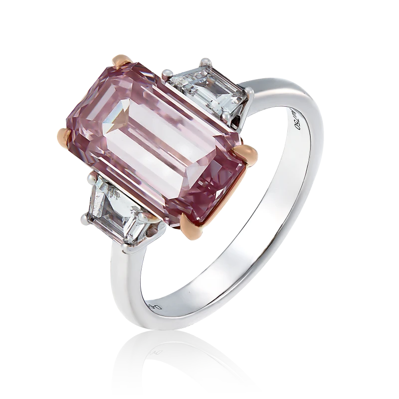 EMERALD DIAMOND 5.01 CT FANCY INTENSE PURPLISH PINK/VS1 RING (GIA)
