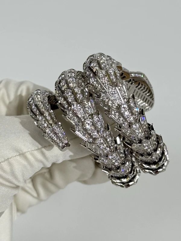 Bvlgari Serpenti Viper  High-end jewelry bracelet B765 4