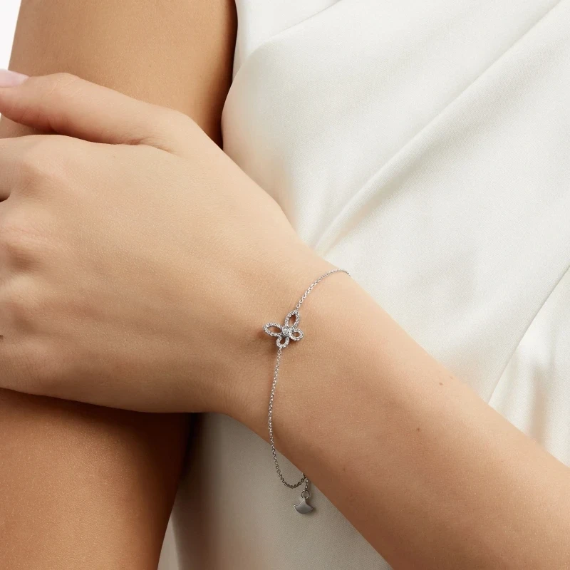 GRAFF MINI BUTTERFLY SILHOUETTE DIAMOND BRACELET RGB575 2