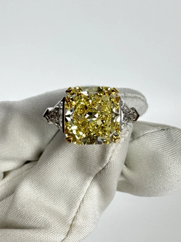 GRAFF Кольцо С бриллиантом  6.06 Fancy Intense Yellow 6.06 Fancy Intense Yellow 2