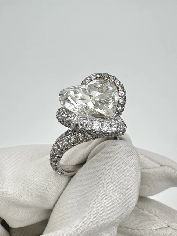 No name HEART DIAMOND 10.17 CT J/VS1 RING (SIZE 57) NN 10.17 CT J/VS1 3