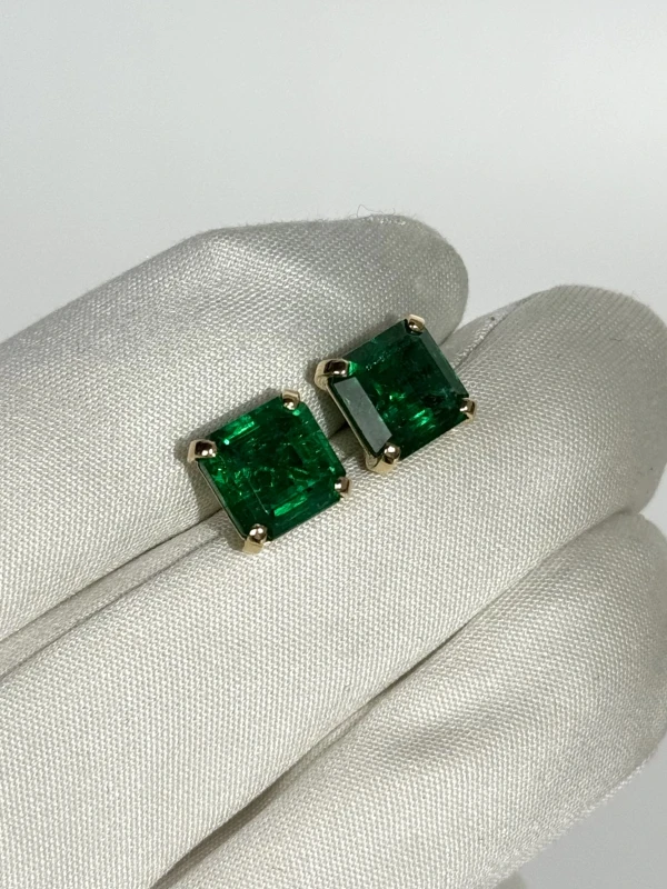 DeRosa EMERALD 3.24-3.42 CT VIVID GREEN EARRING E393665 3