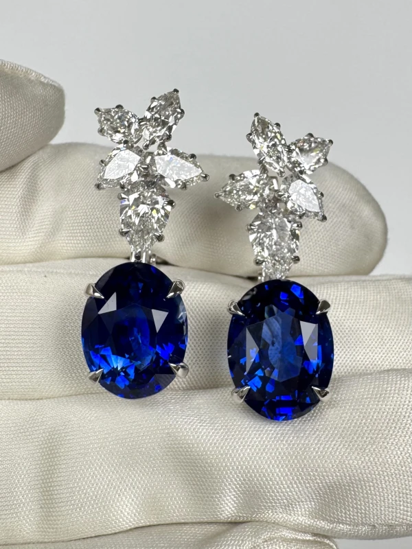 Earrings without a brand OVAL SAPPHIRE 12.36-11.01 CT "ROYAL BLUE" EARRINGS, SRI LANKA (GRS) S12.36-11.01ct 4
