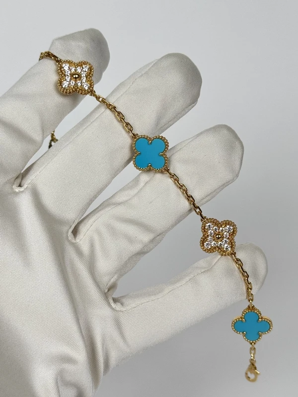 Van Cleef & Arpels LIMITED EDITION VINTAGE ALHAMBRA 5 MOTIFS TURQUOISE DIAMOND VCARPFH300 4