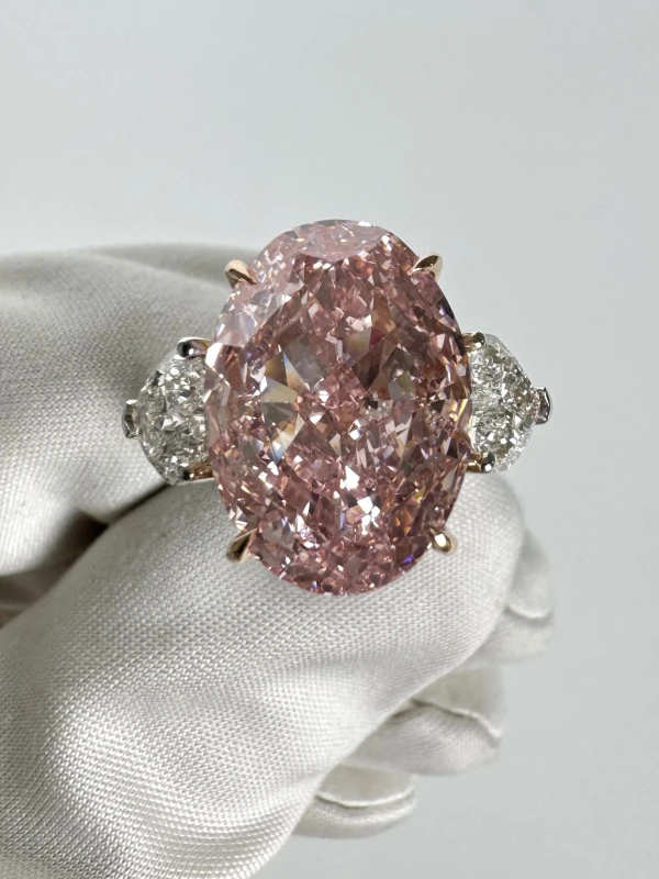 No name OVAL DIAMOND 10.02 CT FANCY INTENSE PINK*/VVS2 RING (GIA) nn 10.02 FIP/VVS2 3