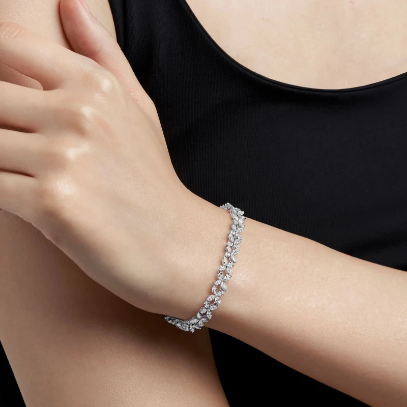 GRAFF Classic Butterfly Diamond Bracelet RGB615 3