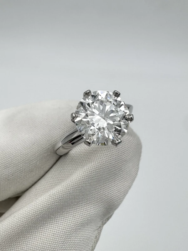 Tiffany & Co SOLITAIRE DIAMOND RING 3.09CT G/VVS2 3.09CT G/VVS2 3