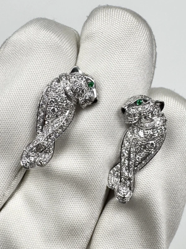 Cartier PANTHERE DE CARTIER EARRINGS N8503400 4