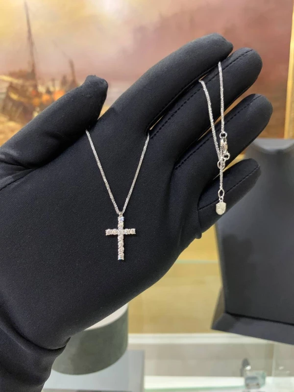 GIORGIO VISCONTI CROSS PENDANT 0.64 CT GV 0.64 CT 7