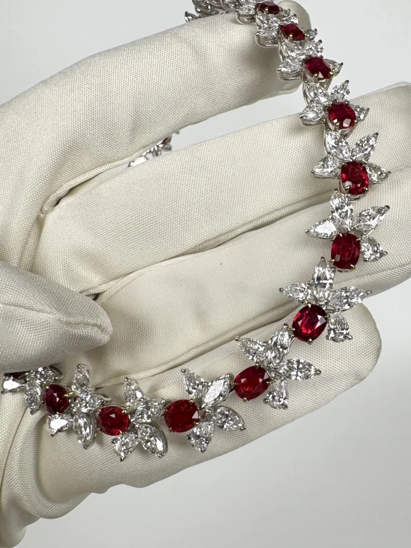 Earrings without a brand RUBY 23.82 CT AND DIAMOND 23.73 CT NECKLACE (GIA/GUILD/AIGS) NN23.82 5