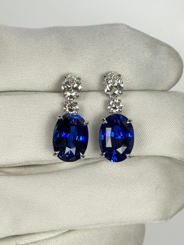 СЕРЬГИ NO NAME OVAL SAPPHIRE 6.22-6.85 CT "ROYAL BLUE" EARRING (GRS) SAP 6.22-6.85 CT 4