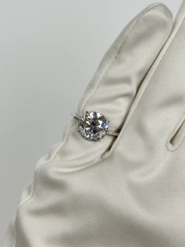 СЕРЬГИ NO NAME ROUND DIAMOND 4.16 CT E/VS1 RING (GIA) NN4.16E/VS1 5