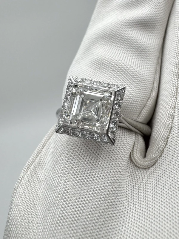 Earrings without a brand SQUARE EMERALD DIAMOND 2.02 CT G/SI1 RING (GIA) nn2.02 G/SI1 4