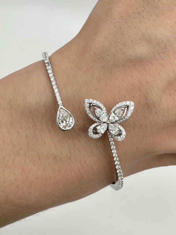Graff Butterfly Diamond 3.38 ct Bracelet (SIZE L) RGB266 5