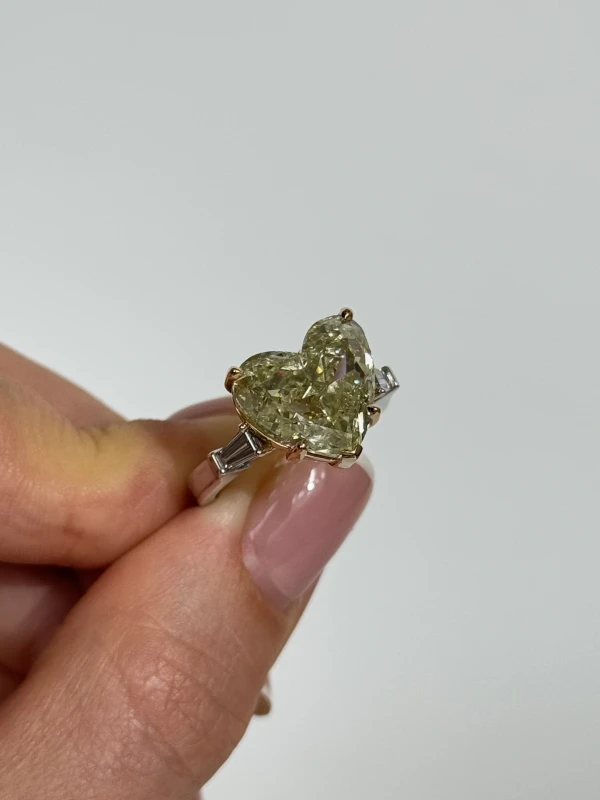 RalfDiamonds HEART DIAMOND 9.07 CT FANCY LIGHT YELLOW/SI RING RDP25139RING 3