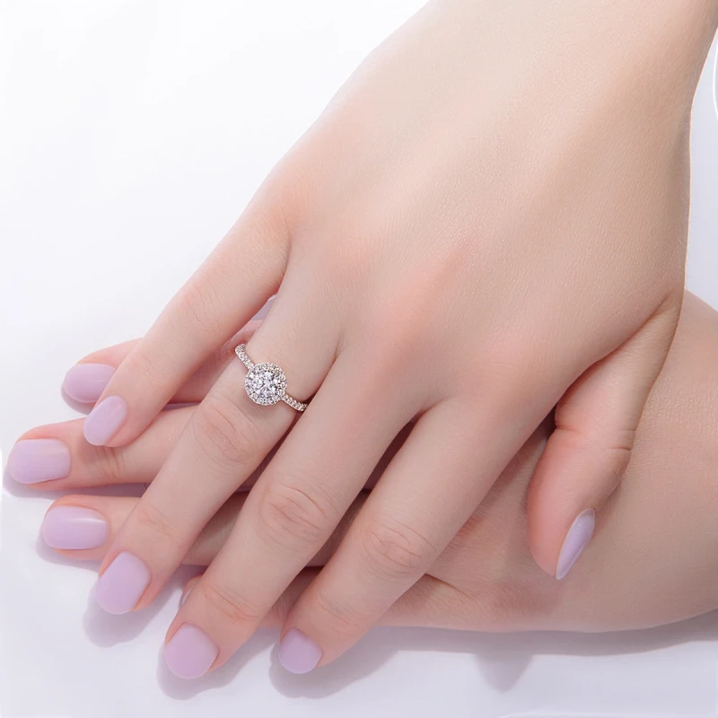 DeRosa ROUND DIAMOND RING 0.86 CT R3010881B 2