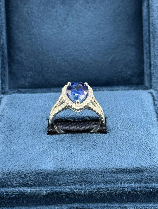 Earrings without a brand КОЛЬЦО С САПФИРОМ 3.62 СТ BLUE, SRI LANKA 3.62 CT 3