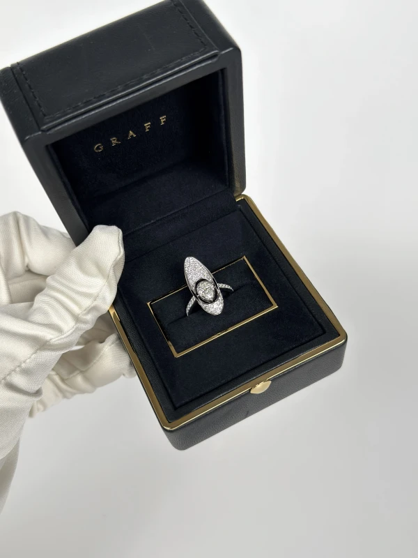 Graff Graff Gateway Pear Shape Diamond Ring (SIZE 51) RGR823 6