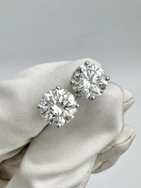 Earrings without a brand ROUND DIAMOND 3.00-3.03 CT K-L/VS1 EARRINGS 3.00-3.03 K-L/VS1 3