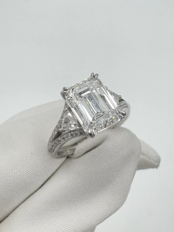 No name DIAMOND 4.01 ct D/VS2 RING, GIA (SIZE 52) NN4.01ct D/VS2 GIA 3