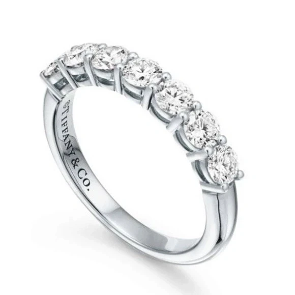 FOREVER BAND DIAMOND 0.91 CT RING (SIZE 52)