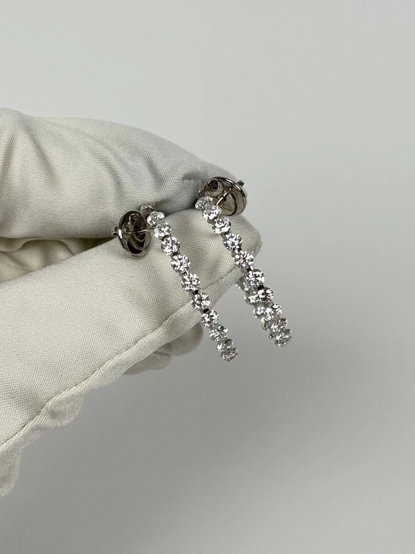 Mercury CLASSIC HOOP DIAMOND EARRINGS, 10.39 CT ME21259/WG/HP5.00 2