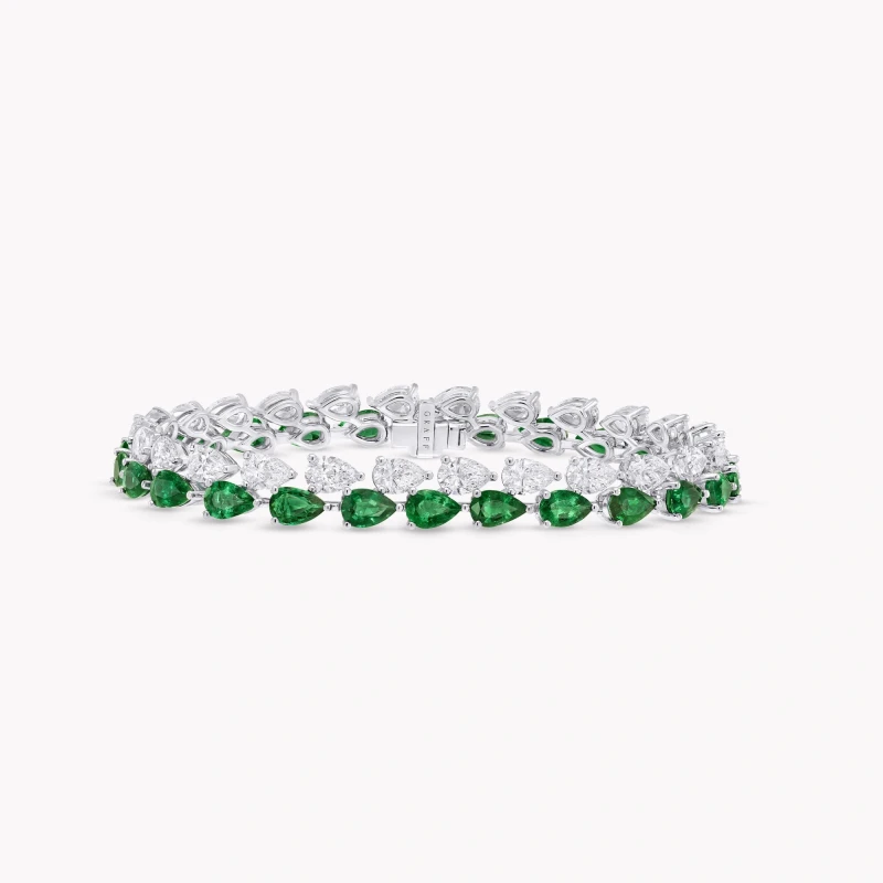 Graff Pear Shape Emerald and Diamond Set RGN1090 5