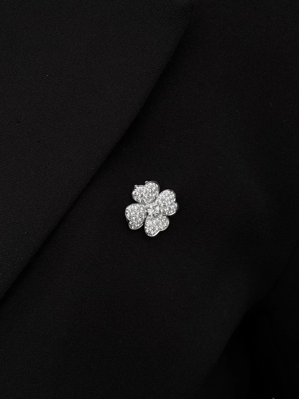 Van Cleef & Arpels COSMOS BROOCH-PENDANT MEDIUM MODEL VCARA07200 2
