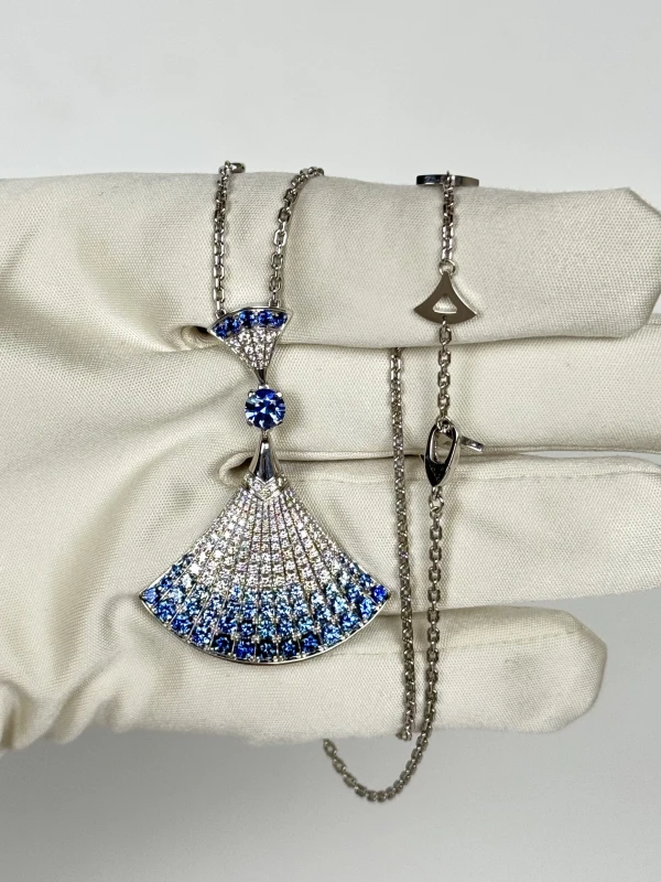 Bvlgari DIVAS DREAM NECKLACE 358113 5