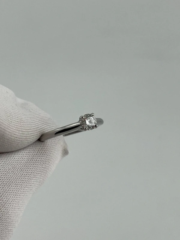 Cartier SOLITAIRE RING, DIAMOND 0.25 CT E/VS1 (GIA) CR0.29 8