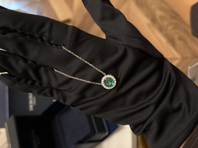 DeRosa WHITE GOLD EMERALD AND DIAMONDS PENDANT N414230 4