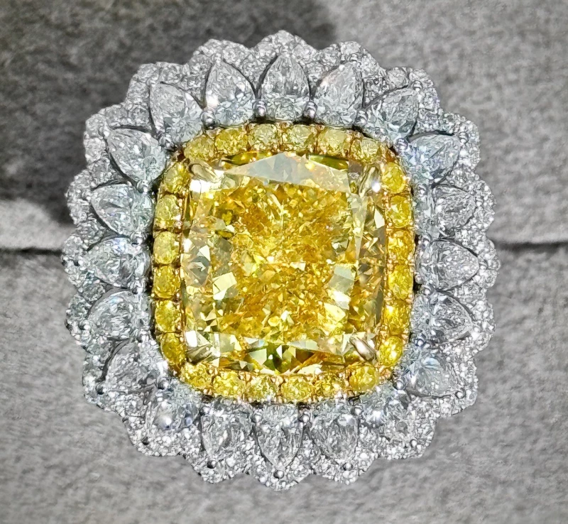 СЕРЬГИ NO NAME DIAMOND RING 9.28 CT DEEP FANCY YELLOW/SI1 9,28 190924 5