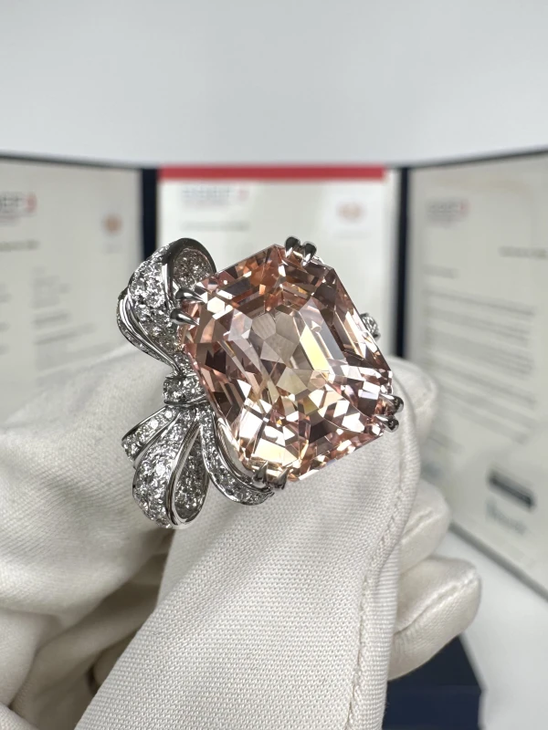 Earrings without a brand PADPARADSCHA SAPPHIRE 17.17 CT RING (SSEF) PADPARADSCHA 17.17 CT 7