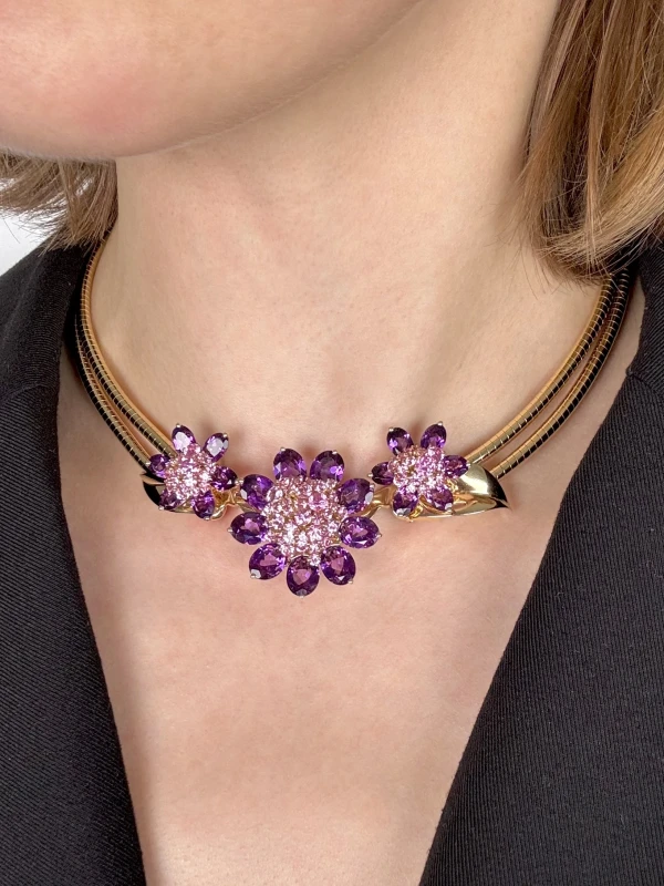 Van Cleef & Arpels. PINK SAPPHIRE AND AMETHYST "HAWAII" TRANSFORMER SET VCA.H 5