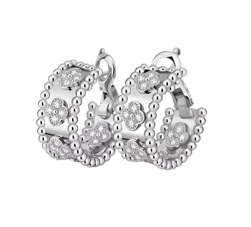 Van Cleef & Arpels. Perlée clovers hoop earrings VCARO2ML00 1