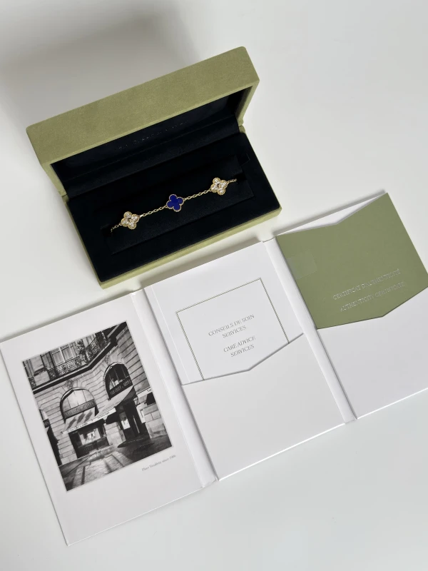 Van Cleef & Arpels. VINTAGE ALHAMBRA PARIS BRACELET (LIMITED) VCARP2LN00 7