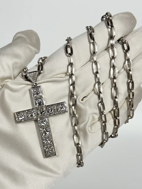 No name DIAMOND 23.05 CT E-F/VVS1-VS1 CROSS PENDAT NN23.05 CT 5