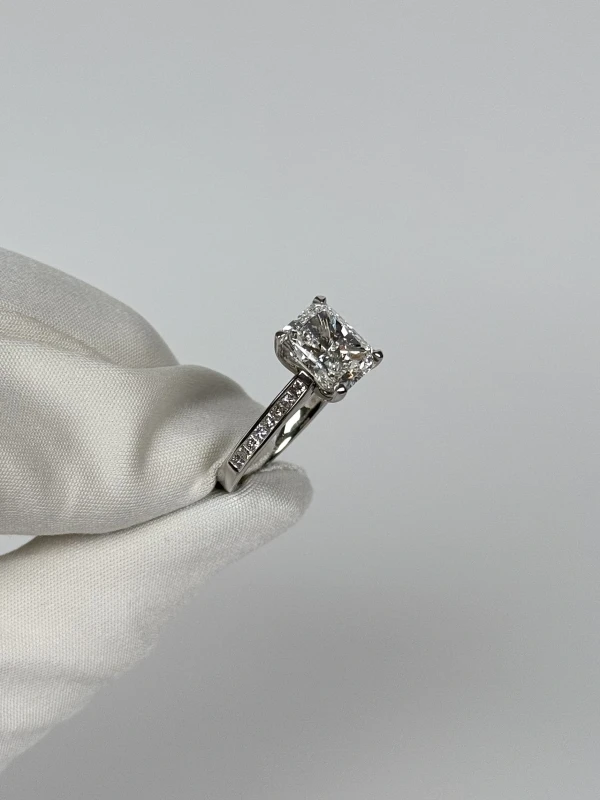 Earrings without a brand DIAMOND RING 4.01 CT F/SI1 (GIA) NNR4.01CT 4