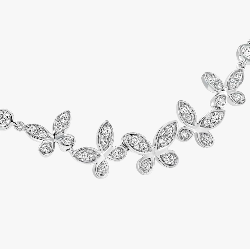 GRAFF Butterfly Petite Pavé Diamond Line Pendant rgp837 2