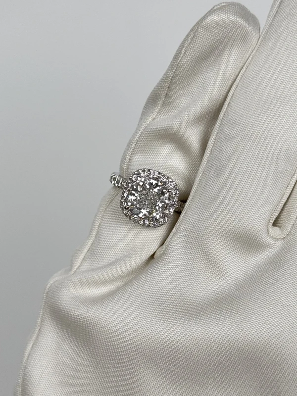 Earrings without a brand CUSHION DIAMOND 3.01 CT D/VVS2 RING (GIA) NN3.01D 5