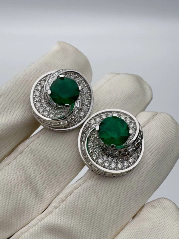 DeRosa EMERALD AND DIAMOND EARRINGS e18411213 1