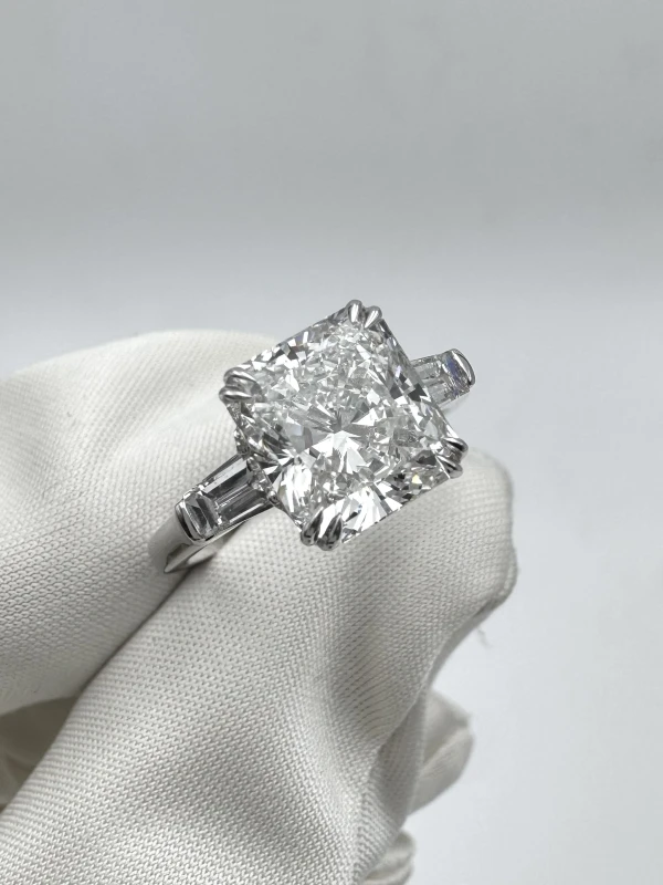 Earrings without a brand CUSHION DIAMOND 3.11 CT G/VS1 RING (GIA) NN3.11G/VS 3