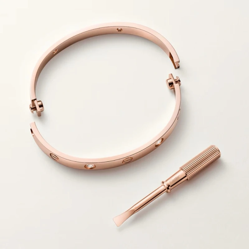Cartier LOVE BRACELET, 4 DIAMONDS B6069917 6