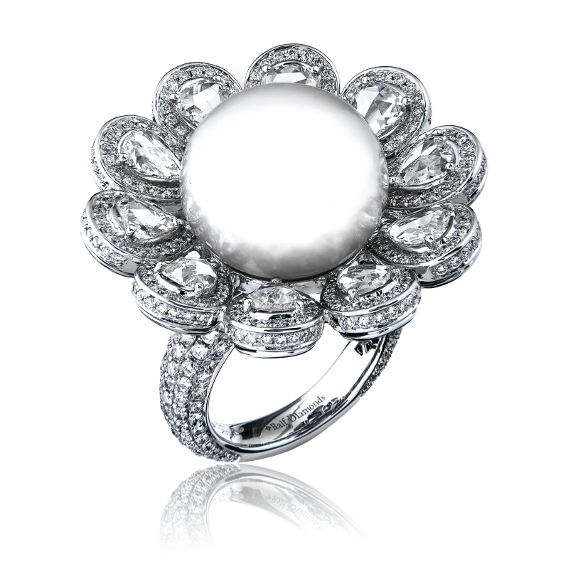 PEARL & DIAMOND RING (SIZE 54)